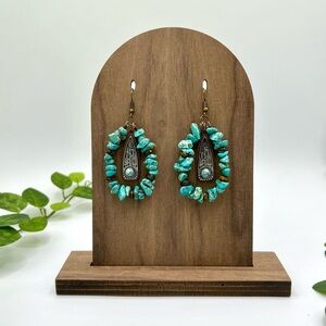 Western Turquoise Loops